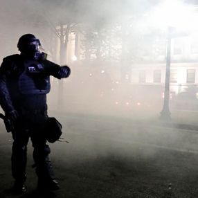 ABD polisinden protestoculara sert müdahale