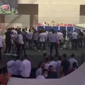 CHP İzmir İl Gençlik Kolları Kongresi'nde kavga çıktı