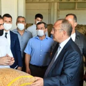 Denizli Valisi Ali Fuat Atik maskesiz korona denetiminde