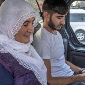 Oğlunu terörden kurtaran Hacire anne, artık torun seviyor