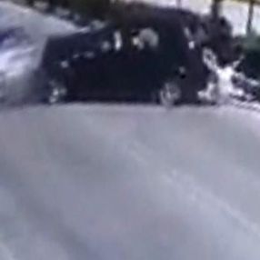 Adana’da iki otomobil çarpıştı: 8 yaralı