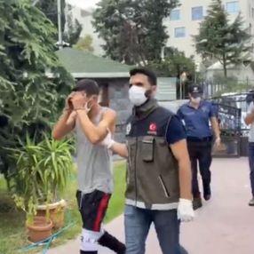 İstanbul sokaklarındaki mazgalları çalan çete üyeleri yakalandı