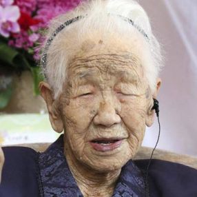 Japonya'da yüz yaşını aşmış 80 binden fazla kişi var