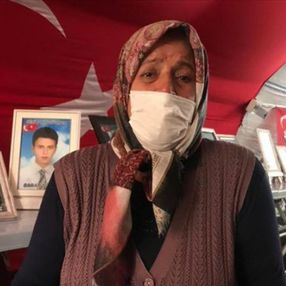 Diyarbakır'da evlat nöbetinde olan annelerin sayısı artıyor