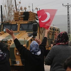 Fransız gazete Türkiye’nin Suriye’yi işgal ettiğini yazdı