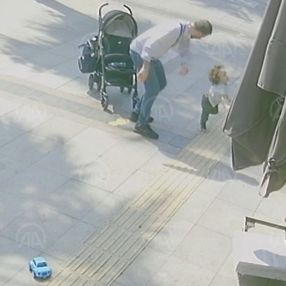 Kocaeli'de çocuğuna şiddet uygulayan baba yakalandı