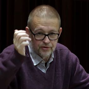 Karaköy'de ABD'li gazeteci Andre Vltchek ölü bulundu