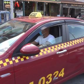 İstanbul'da taksicilerin bordo tartışması