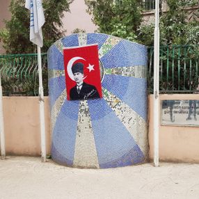 İzmit'te Atatürk maskını çalan kişi yakalandı