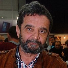 Mümtazer Türköne tahliye edildi