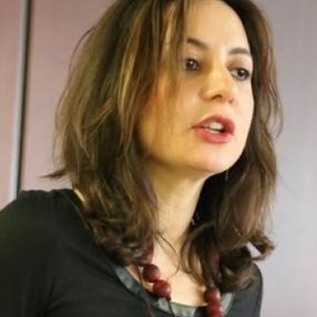 Aslı Aydıntasbaş Hatay'daki yangının nedenine küresel ısınma dedi