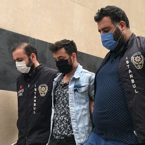 Bahçelievler'de annesine şiddet uygulayan üvey babasını öldürdü