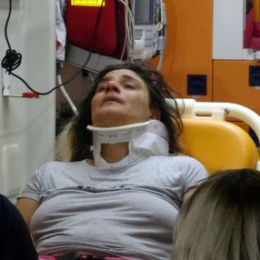 Adana'da eşi tarafından darbedilen kadın hastaneye kaldırıldı