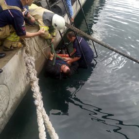 İstanbul'da denize düşen adama 'virüs var' deyip yardım etmediler