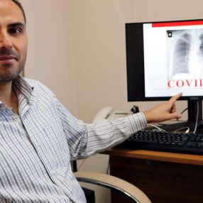 Van'da röntgen filmlerinden koronavirüsü teşhis eden sistem geliştirdi