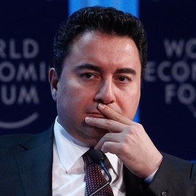 Ali Babacan’dan Fransız mallarına boykot yorumu: Bunlar çocukça şeyler