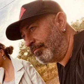 Cem Yılmaz ile Serenay Sarıkaya aşkı bitti