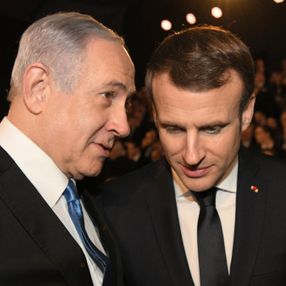 İsrail'den boykot kararları sonrası Macron'a destek