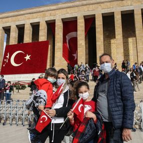 29 Ekim Cumhuriyet Bayramı coşkusu Anıtkabir'de yaşandı