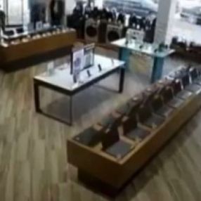 Ermenistan'ın Berde'de sivillere füzeyle saldırdığı anlar
