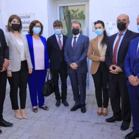Kuzey Iraklı vekillerden Fransa'ya destek ziyareti