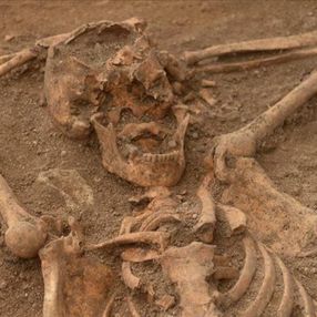 Ruanda'da 5 bin kişilik toplu mezar