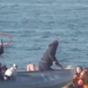 AB, Ege'deki geri itmelere destek olan Frontex'i sorguladı