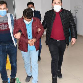 Aksaray’da arkadaşlık isteğini reddeden kadını bıçakladı
