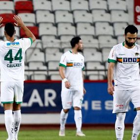 Antalya derbisinin kazananı Alanyaspor oldu