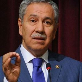 Bülent Arınç: Cumhurbaşkanı çok ağır bir konuşma yaptı