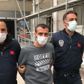 Mersin'de arkadaşını öldürdü, pişkinliğiyle pes dedirtti