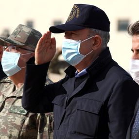 Milli Savunma Bakanı Hulusi Akar, Libya’ya gitti