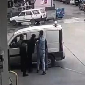 Zonguldak'ta bulunan akaryakıt istasyonunda sürücüye saldırı