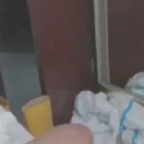 Endonezya'da hemşire, tuvalette koronavirüs hastası ile cinsel ilişkiye girdi
