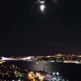 Yılın son dolunayı, izleyenleri mest etti