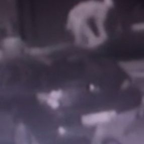 Büyükçekmece’de şüpheliler parayı alıp kaçarken, vatandaşlar yakaladı