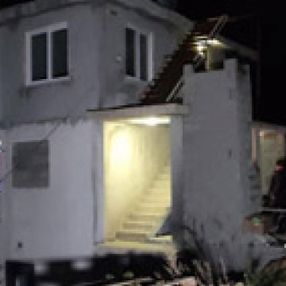 Mersin'de inşaat halindeki binada canlı müzikli yılbaşı eğlencesi