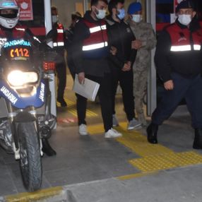 İzmir merkezli 53 ilde FETÖ operasyonu: 184 gözaltı kararı