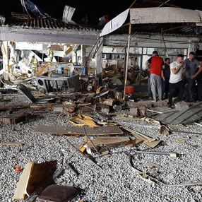 Balıkesir'de lokantada patlama: 20 iş yeri hasar gördü
