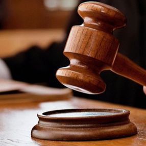 Yargıtay'dan 'okumuşsun ama adam olamamışsın' sözü için karar