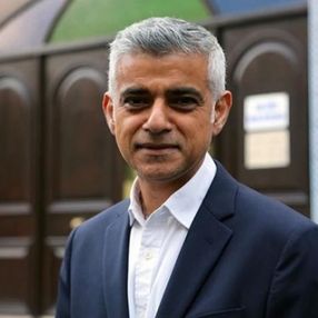 Sadık Han, ikinci kez Londra Belediye Başkanı oldu