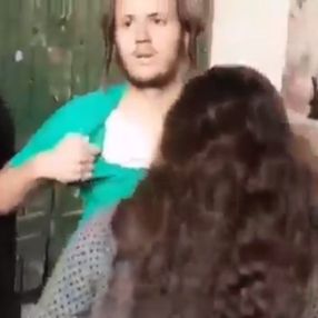 Mescid-i Aksa'ya girmek isteyen Yahudilerin 'saldırıya uğradık' oyunu