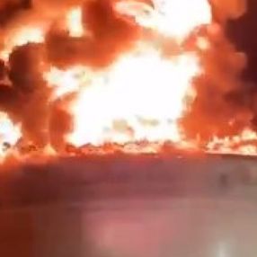 İsrail petrol boru hattına ait petrol tankında yangın