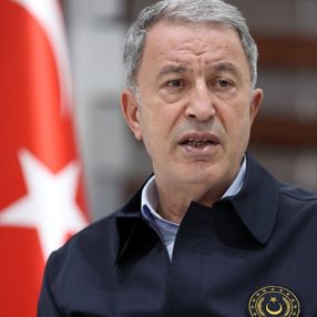 Hulusi Akar, Pençe Şimşek ve Pençe Yıldırım operasyonlarına komuta etti
