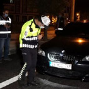 Aksaray'da ‘dur’ ihtarına uymayan alkollü sürücü 2. noktada yakalandı