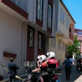 Kocaeli'de gelinini ikna etmek için giden kayınpeder, dünürü tarafından öldürüldü