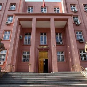 Yargıtay'dan HDP'nin banka hesabına tedbir konulması talebi