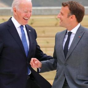 Emmanuel Macron: Biden, özgürlükçü dünyanın işbirlikçi lideri