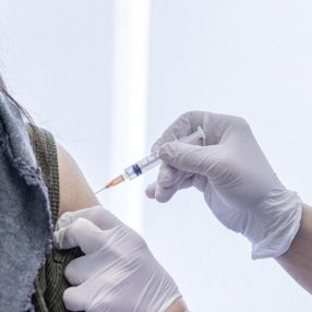 Aşılamada sayı 36 milyona yaklaştı