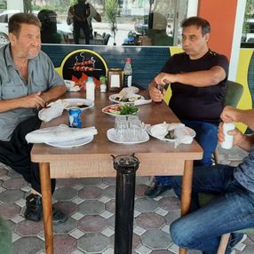 Osmaniyeli esnaf, 30 yıldır yemek ısmarlıyor